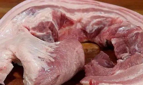 入秋后,吃牛羊肉不如吃它,簡(jiǎn)單一烤,外皮酥脆,好吃又解饞